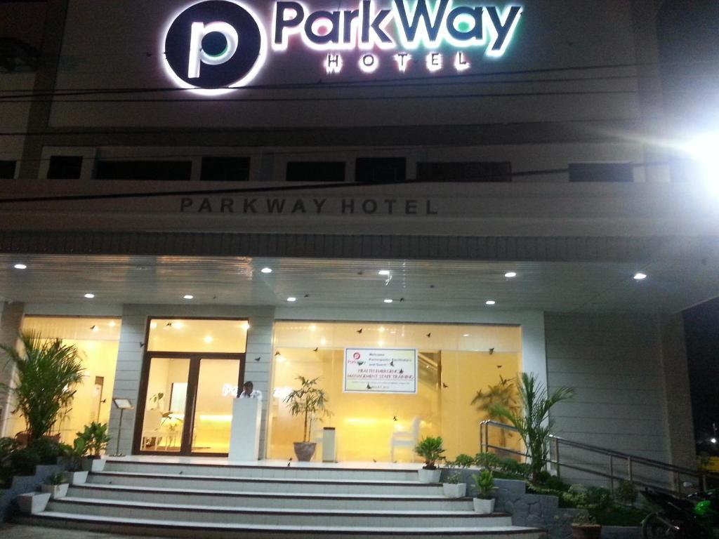 Parkway Hotel Surigao Exteriör bild