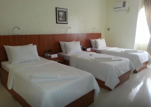 Parkway Hotel Surigao Exteriör bild